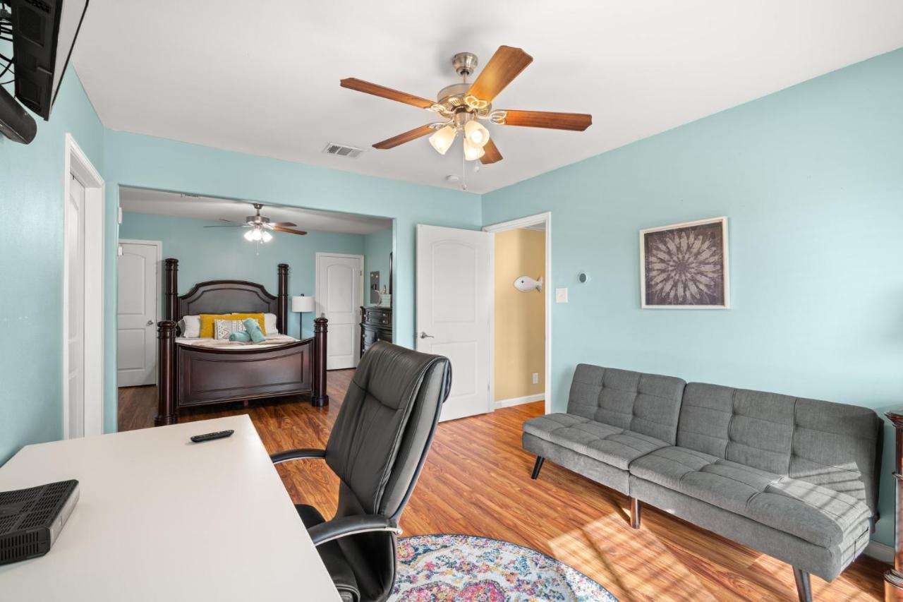 1 Min To Beach Ocean Breeze 3Br Fast Wifi Galveston Bagian luar foto